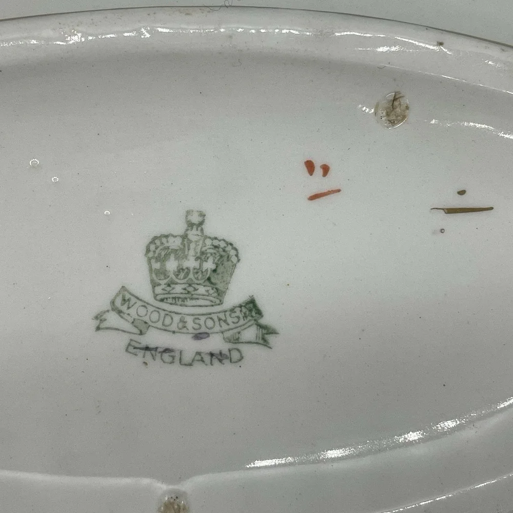 Vintage Wood & Sons Oval Covered‎ Vegetable Serving Bowl & Lid Handles England